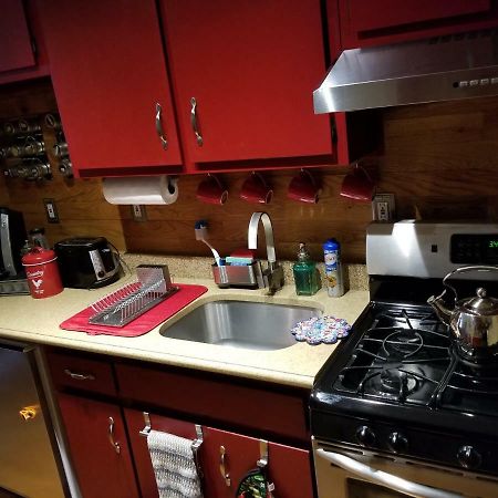 Spacious Fully Furnished Harlem Apartment Near Morningside Park Нью-Йорк Экстерьер фото