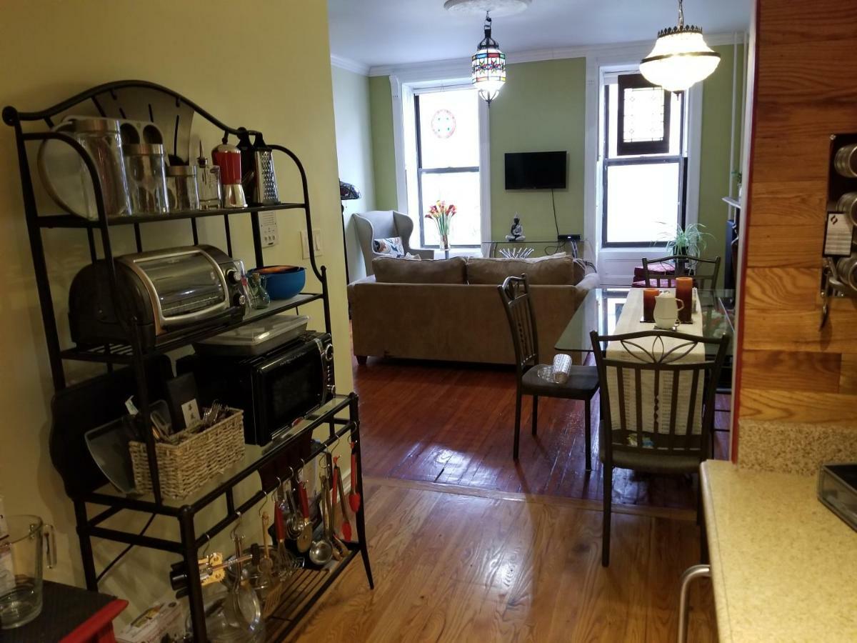 Spacious Fully Furnished Harlem Apartment Near Morningside Park Нью-Йорк Экстерьер фото