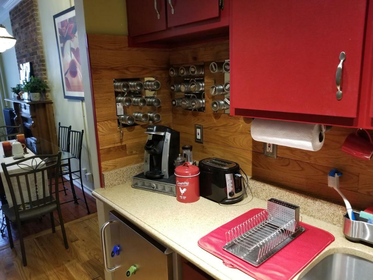 Spacious Fully Furnished Harlem Apartment Near Morningside Park Нью-Йорк Экстерьер фото